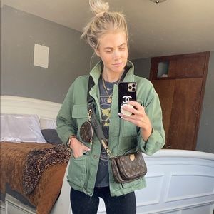 Army green jacket with pockets